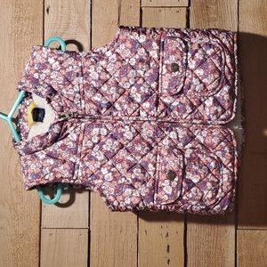 Girl's 2T Baby Gap floral puffer vest